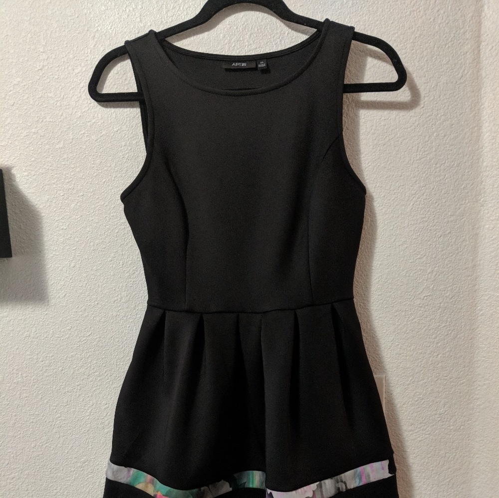 LITTLE BLACK DRESS